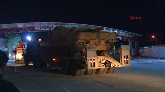 Kilis-Öncüpınar Sınır Kapısı'na Gelen Askeri Konvoy Suriye'ye Giriş Yaptı