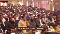 Maulana Tariq Jameel Bayan With Students