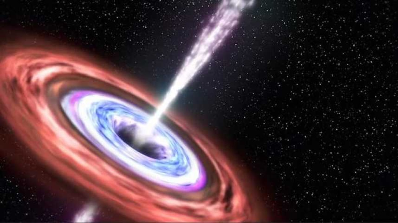 "Les trous noirs pourraient nous permettre de voyager très loin dans l'espace et dans le temps"