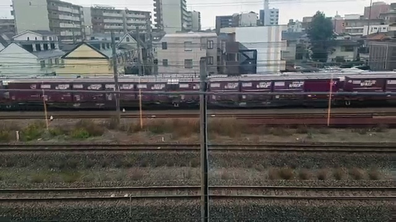 JR貨物とE651