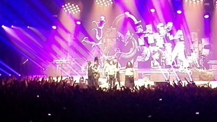 Avec son Monkadelic Tour, Shaka Ponk est au pays des merveilles - Part 2