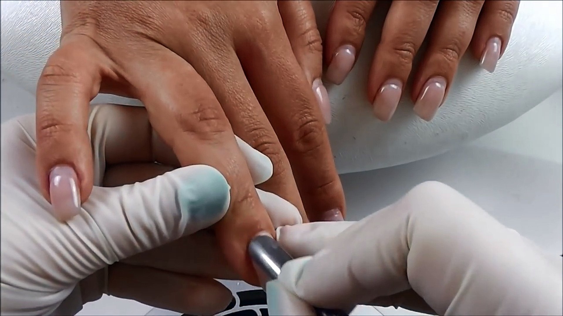 Naturnagelverstarkung Mit Gel Auffullen Schlichte Nagel Mit Cover Gel Video Dailymotion