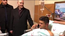 Bakan Soylu Çığ Düşmesi Sonucu Yaralanan Askerleri Hastanede Ziyaret Etti