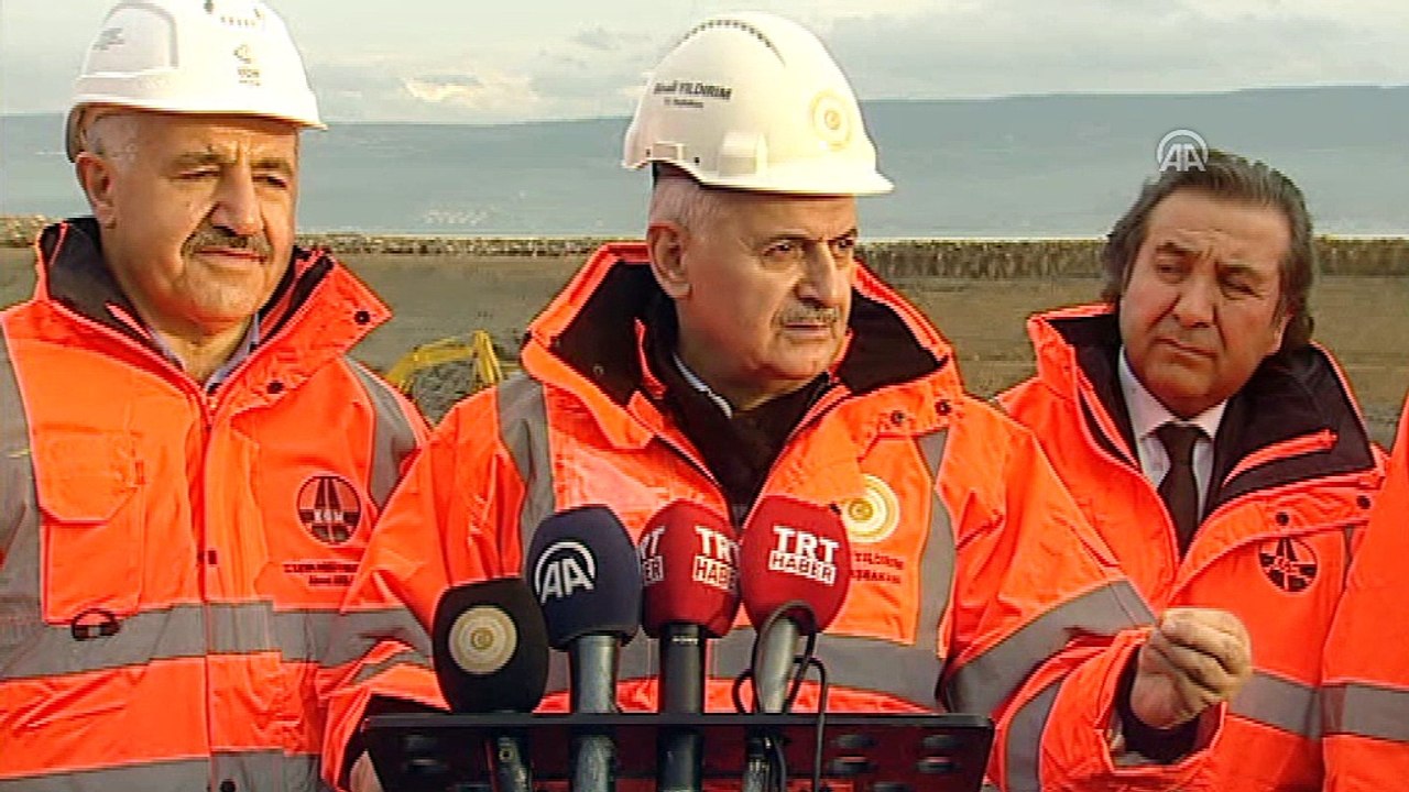 Başbakan Yıldırım: '(Zeytin Dalı Harekatı) Türkiye ekonomisi bu operasyonlardan olumsuz etkilenecek bir ekonomi değil' - ÇANAKKALE