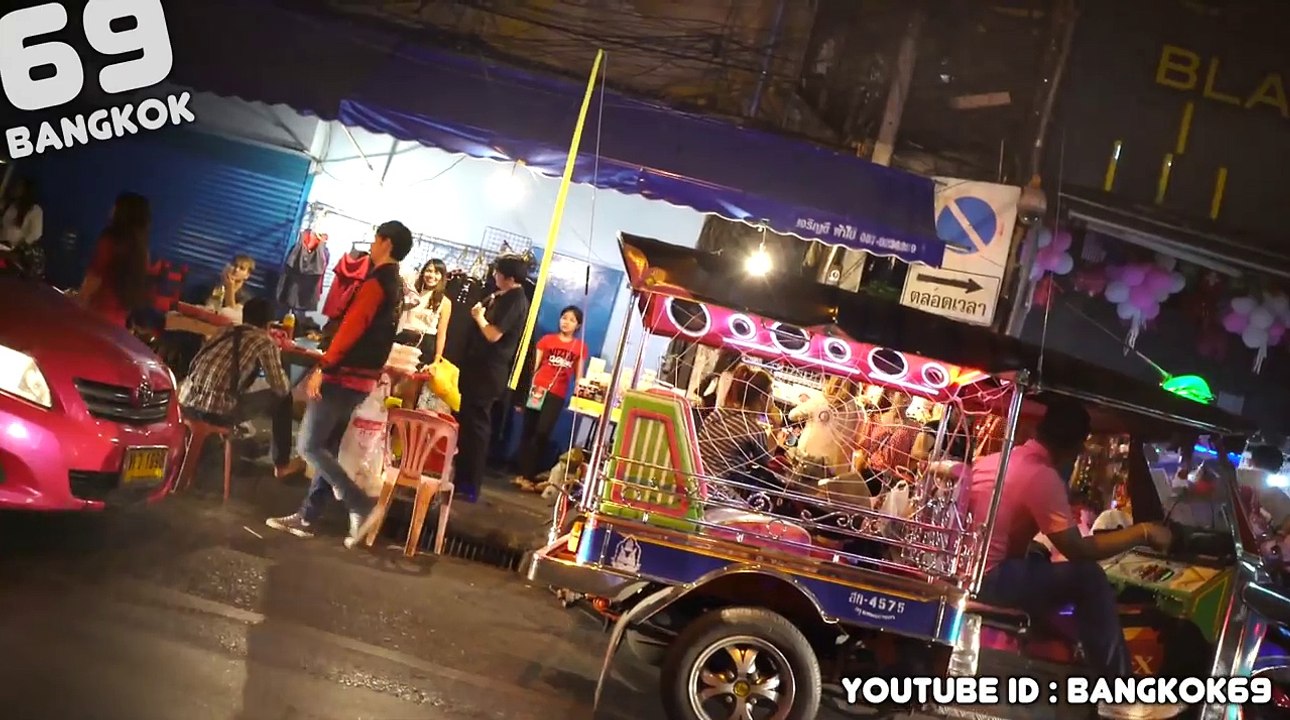 NANA Sukhumvit Soi4 BANGKOK / Freelance NANA PLAZA