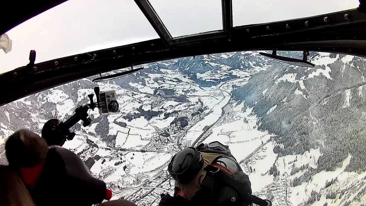 Display LIGHTNING & CORSAIR at Kitzbuhel Hahnenkamm-Race . 20 January2018