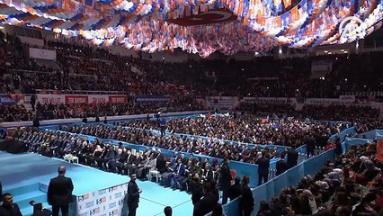 Erdoğan: 'Karşımıza kim çıkarsa çıksın ezer geçeriz'