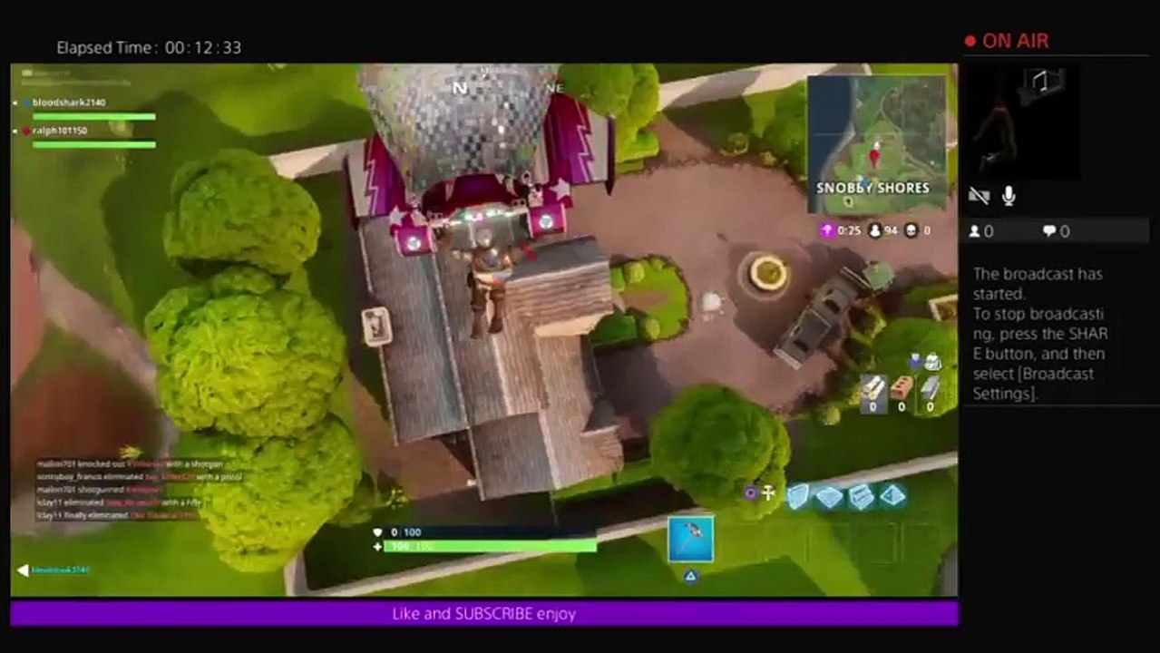 Playing some fortnite (2)