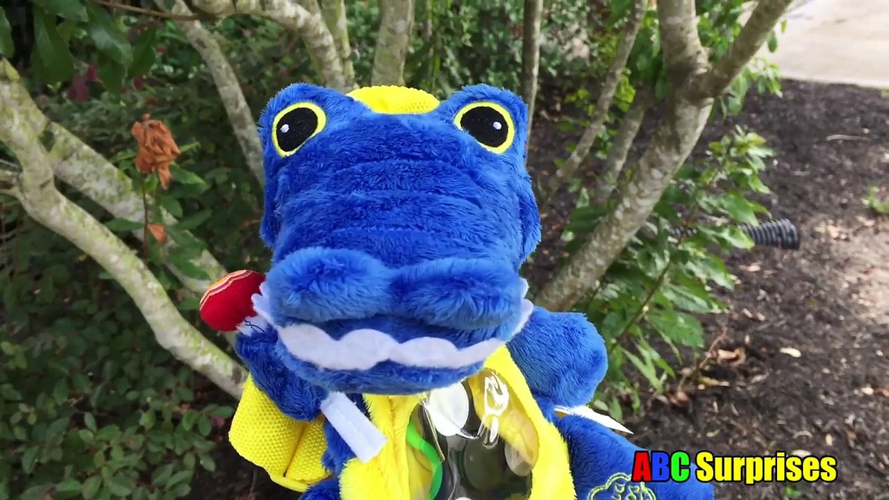 Learning for Toddlers & Children FIDGET SPINNERS Toy Hunt Kids Learn Colors & Spelling ABC Surprises