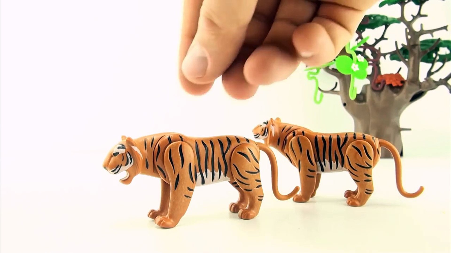 playmobil tiger family