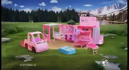 Barbie en Francais au Club Hippique Camping car équestre Barbie Poupée Publicité Francais