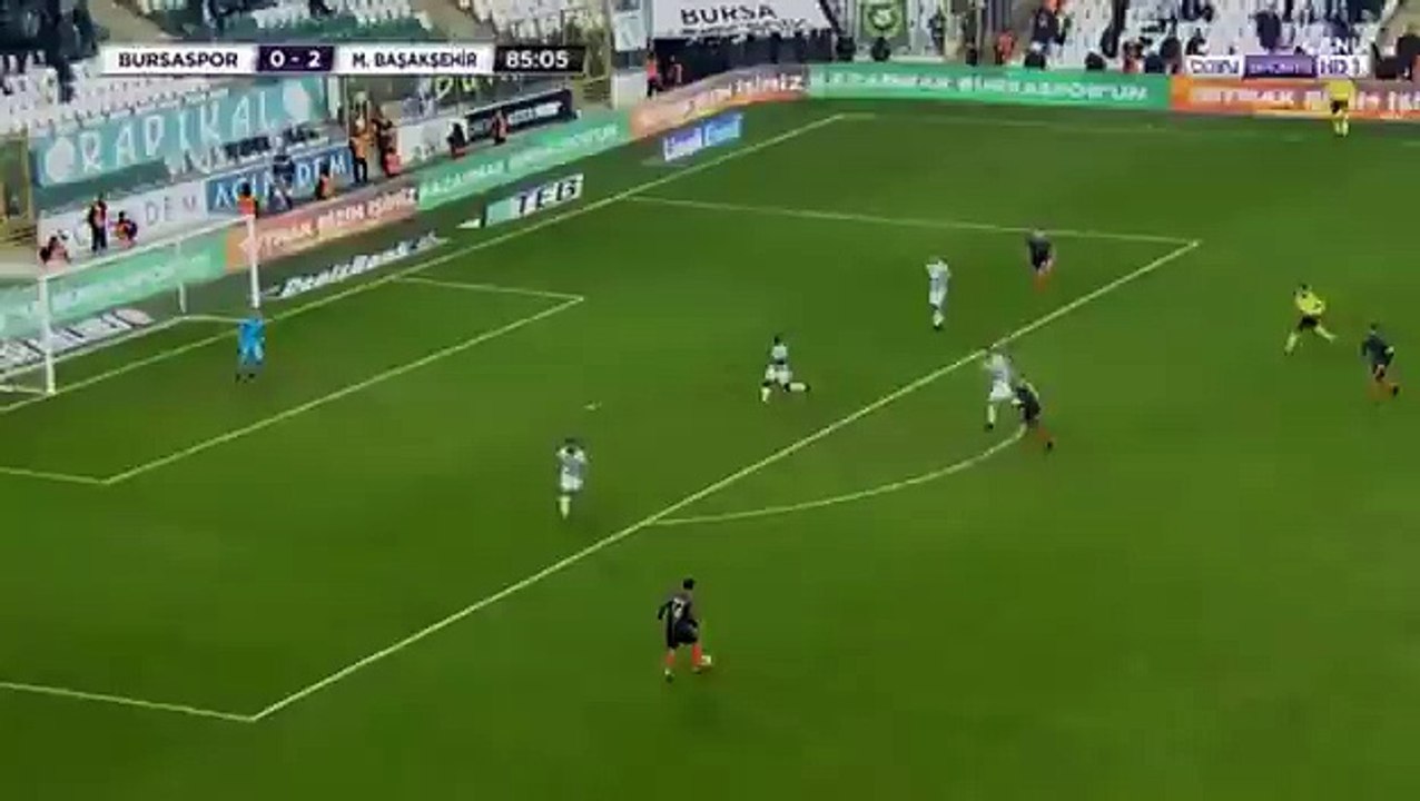 Golazo de Arda en su debut con el Basaksehir