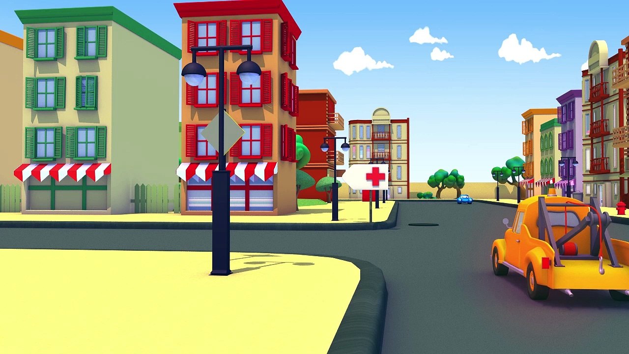 Tom The Tow Truck and the Ambulance in Car City | Trucks cartoon for children
