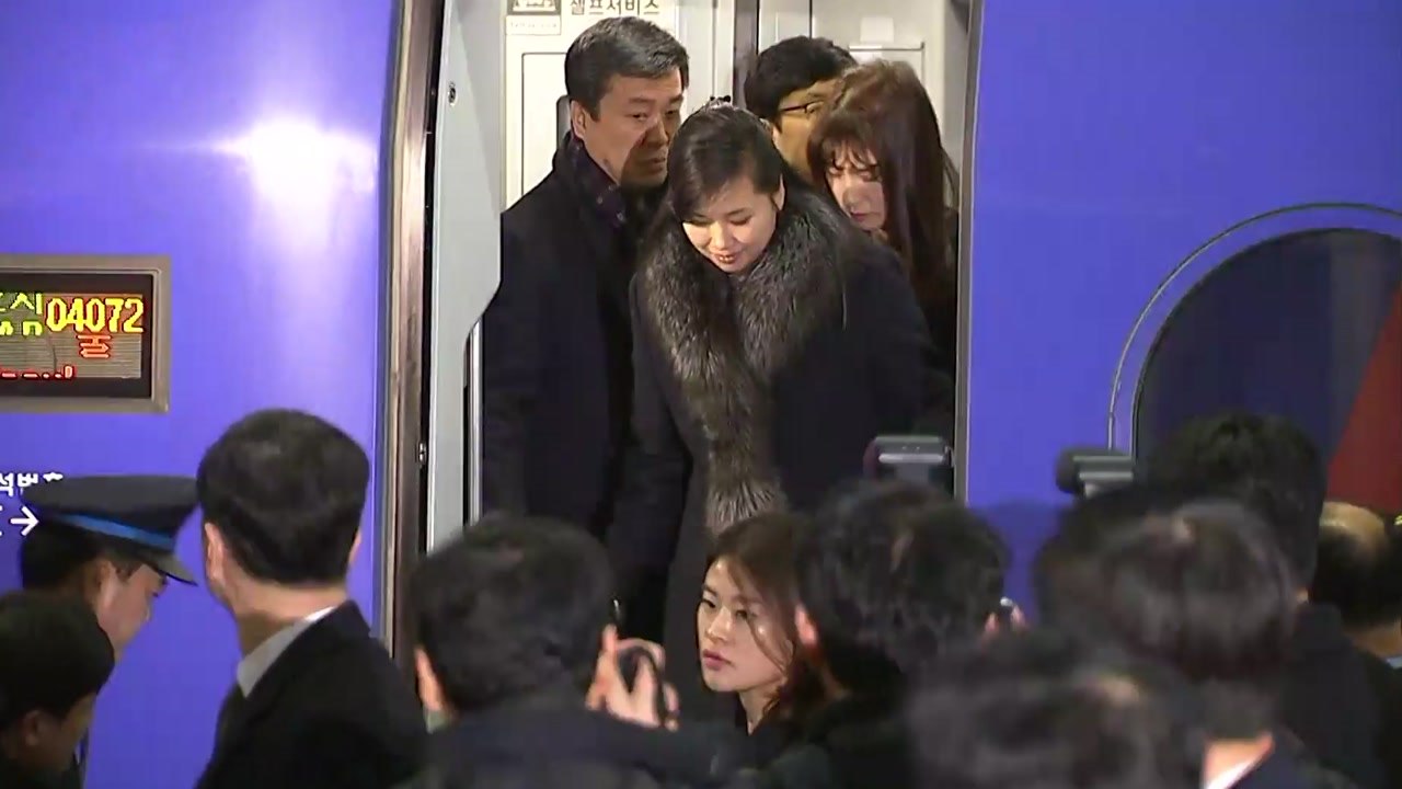 北 현송월 일행 서울 도착...오후 공연장 점검 / YTN