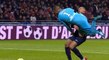 Lyon vs PSG Incroyable blessure de Kylian Mbappe choc vs Anthony Lopes (Amazing injury) KO de Mbappé