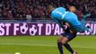 Lyon vs PSG Incroyable blessure de Kylian Mbappe choc vs Anthony Lopes (Amazing injury) KO de Mbappé