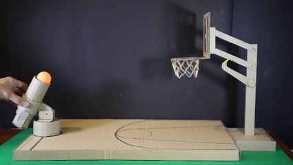 Comment faire un jeu de basket ball en utilisant du carton- machine