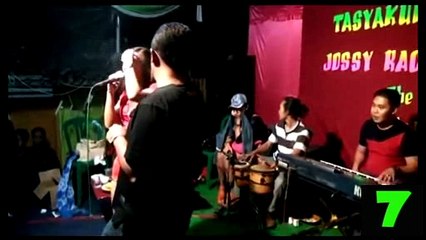 Aku Tak Butuh Cinta - Dewi Anggraini