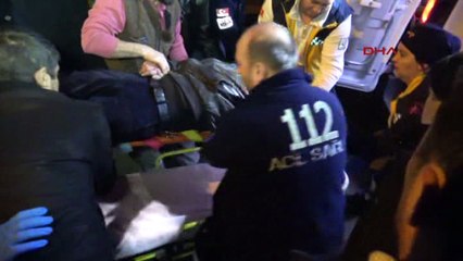 İşçi servisi eve çarptı 4 ölü, 2 yaralı