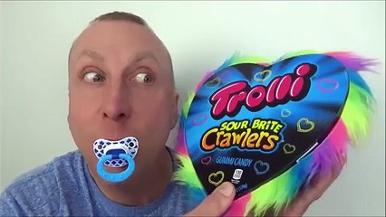 Baby Victoria Annabelle Eat Giant Valentines Cake & Candy Videos