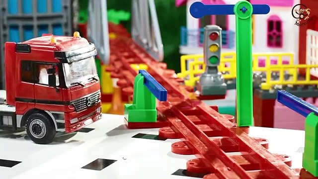 Мультик про машинки. Сборник Маша и Медведь и их Машины. МанкиМульт