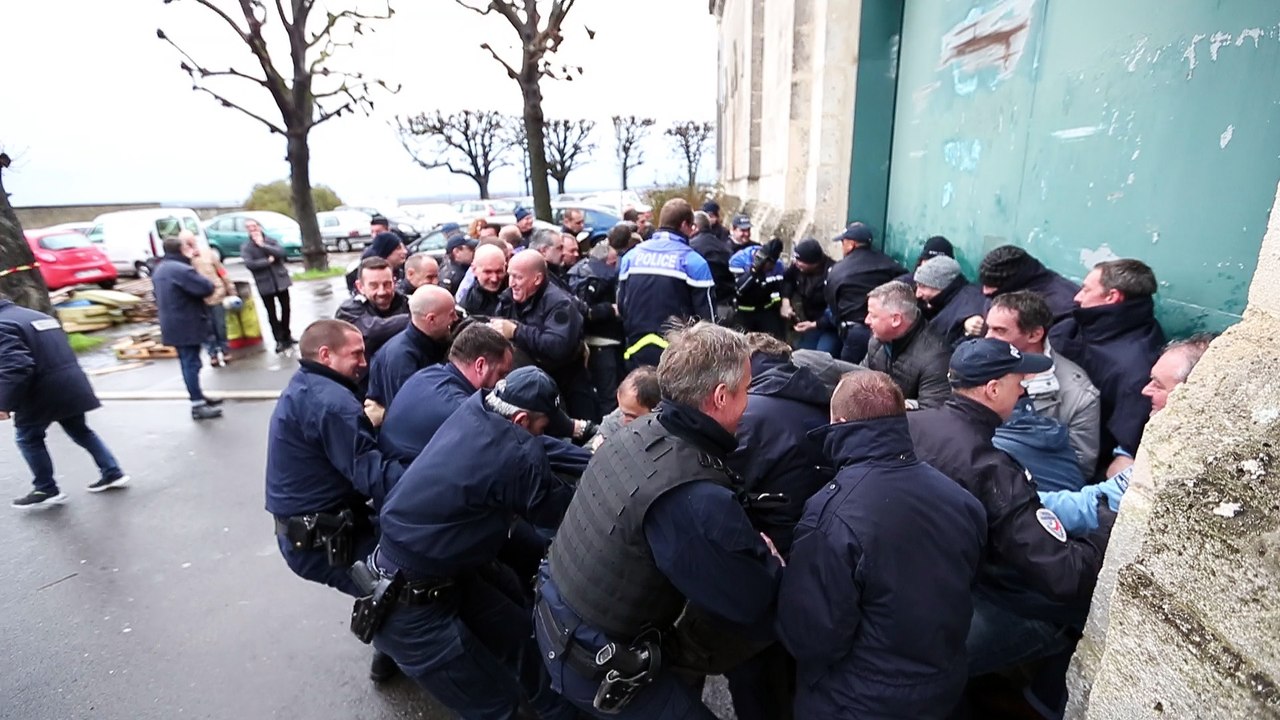évacuation des surveillants de prison d’Angoulême