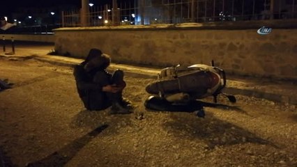 Darp Edilen Genç Motosikletiyle Kaza Yaptı