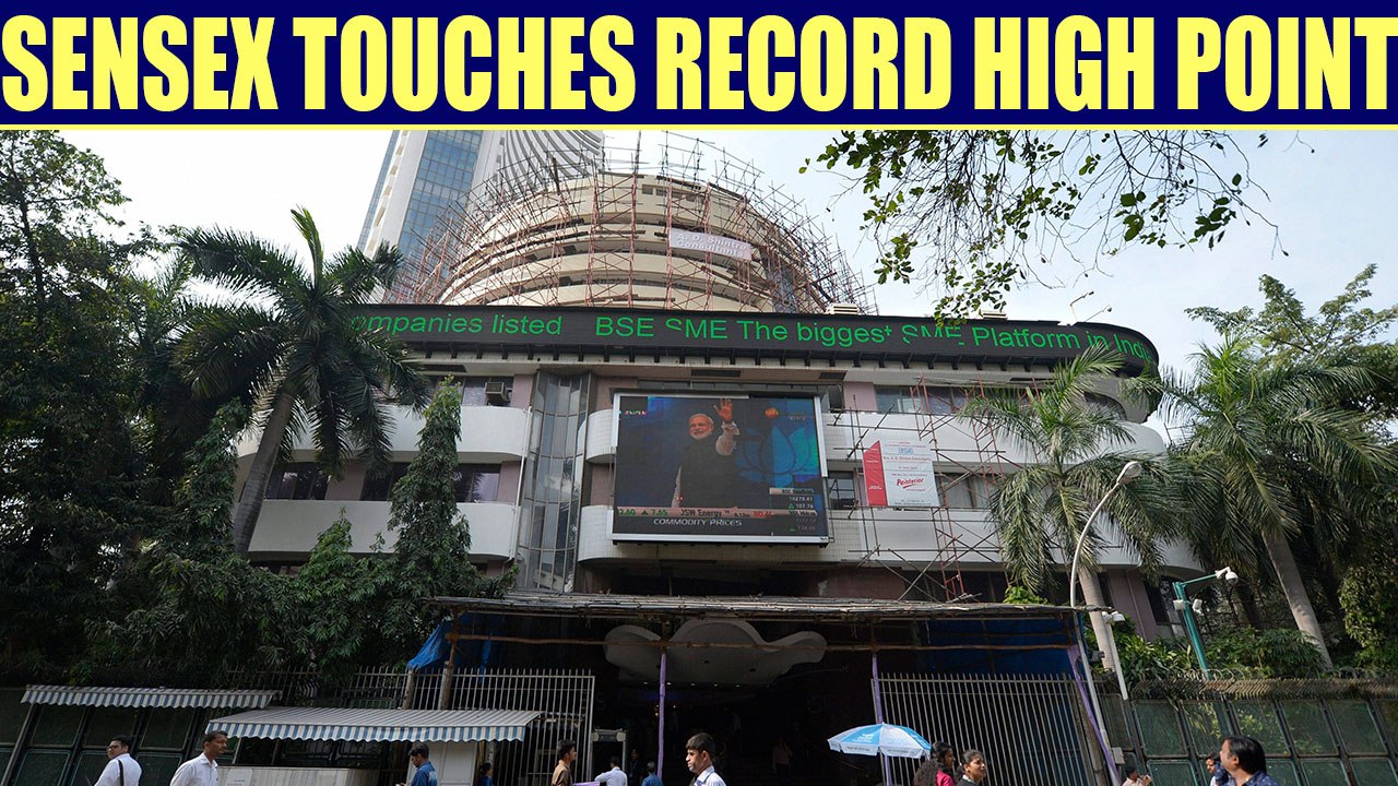 Bombay Stock Exchange's index touches record high of 35,664 points | Oneindia News