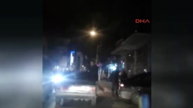 Yozgat-Asker Uğurlama Konvoyunda Otomobilin Üstünde Tehlikeli Yolculuk