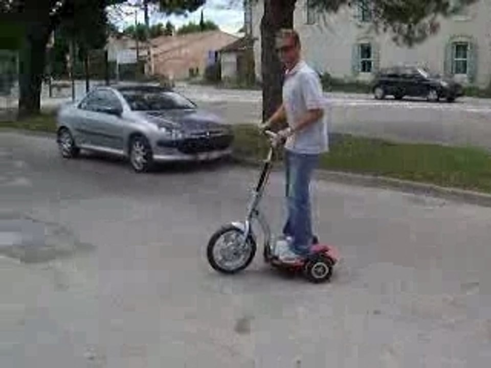 Essais Trottinette 3 Roues www.provence-quad-location.com