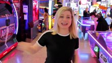 GIANT CLAW MACHINES & SCARY GAMES (P