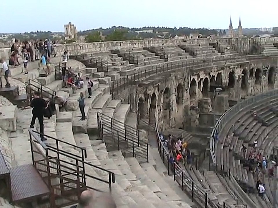 Nîmes-Arènes 2016 (1)