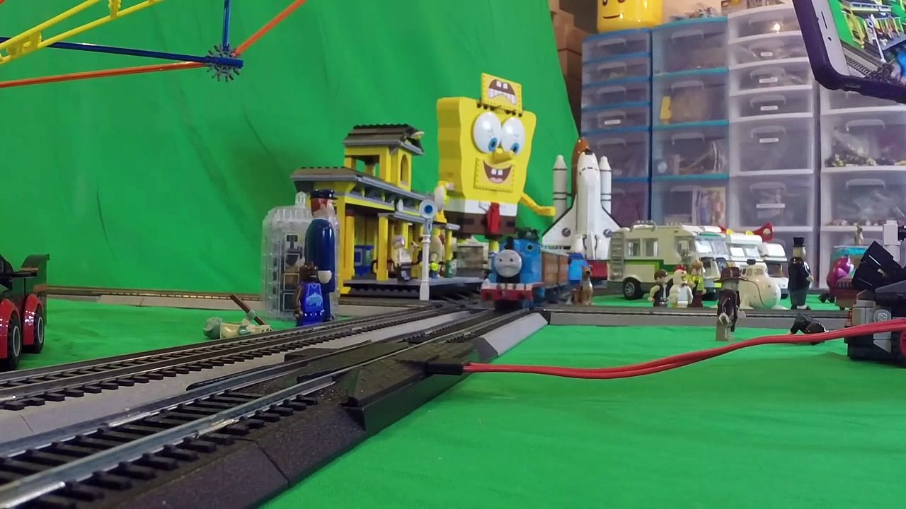 Gordon vs Thomas The Tank Engine Toy Trains Bachmann HO Scale w/ Deleted Scenes!