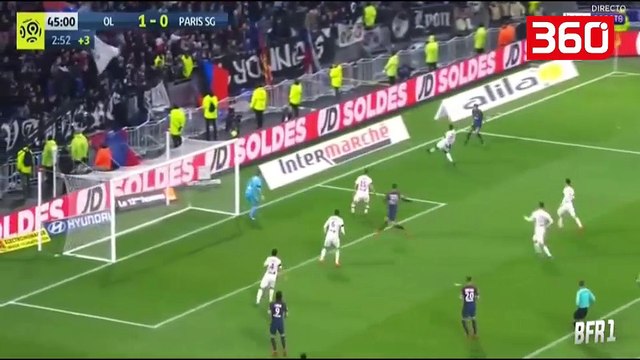 Çmenduri në ndeshjen Lyon-PSG, lojë sulmuese dhe gola spektakolarë (360video)