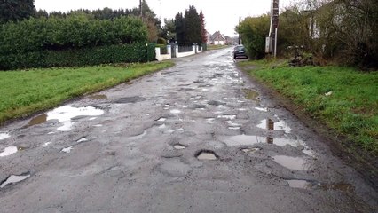 Sambreville: la rue de la Ferme à Velaine est dans un état catastrophique