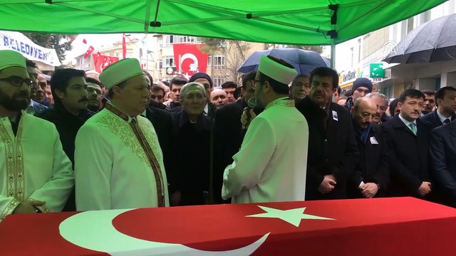 Çığ düşmesi sonucu şehit olan Astsubay Çavuş Hilmi Öz'ün cenazesi toprağa verildi (1) - DENİZLİ