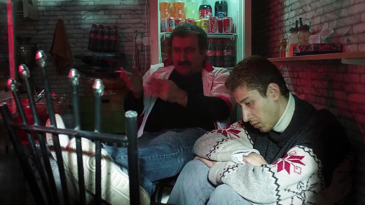 فیلم سینمایی کارگر ساده نیازمندیم - بخش اول