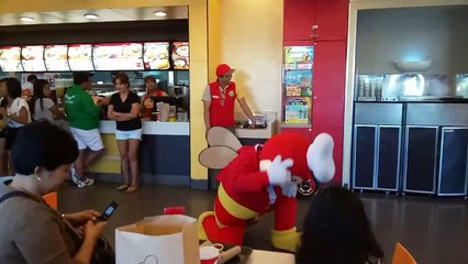 HAYAAN MO SILA - Jollibee Dance Cover