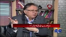 Imran Khan Walk Par Niklay Tu Es Se Ziada Log Akathay Ho Jatay Hain - Hassan Nisar