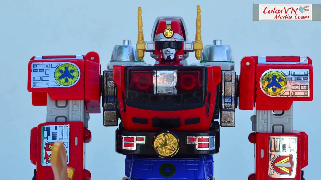 All DX Gattai Kyuukyuu Sentai GoGoFive 1999! 救急戦隊ゴーゴーファイブ! Power Rangers Lightspeed Rescue Megazord!