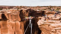 This Couple Got Married Suspended 400 Feet Above The Ground