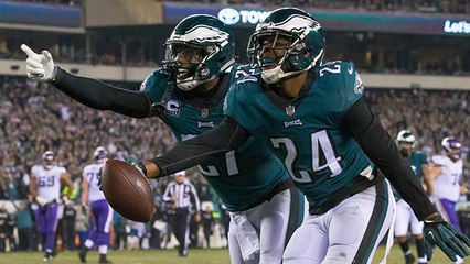 Tip drill! Graham hauls in INT after Darby's pass breakup