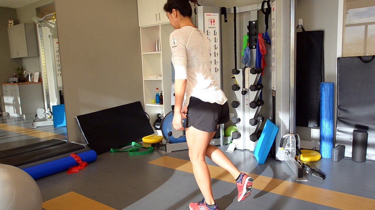 Knee ACL Ligament Injury Prevention: Ultimate Frisbee Training Part 11 “Advanced Superman Deadlifts”