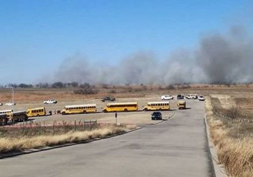 Schools Evacuate as Parker County Brush Fire Approaches