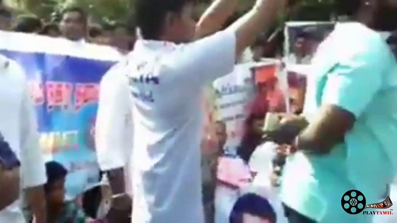 Suriya fans protest in front of SunTV office at MRC Nagar