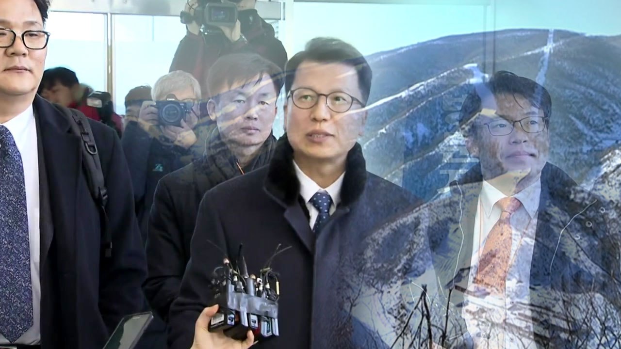 [뉴스톡] 우리측 선발대 12명 오늘 방북 / YTN