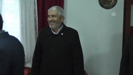 Üç Evladım da Vatana Kurban Olsun"