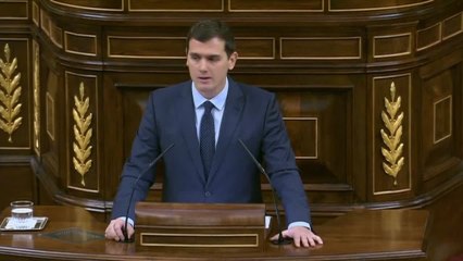 Rivera habla en catalán