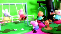 Peppa Pig Stacking Cups Nesting Toys Surprise with Daddy Pig, Mommy Pig, George