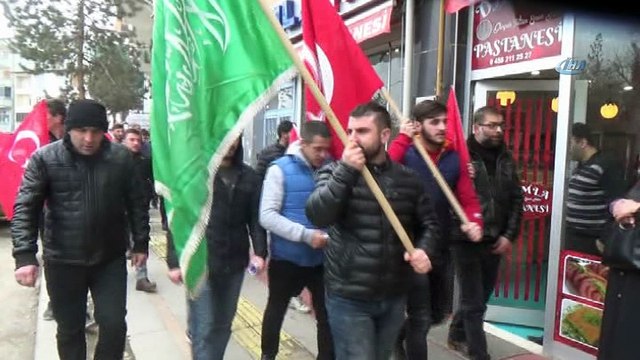 Bayburt'ta vatandaşlar gönüllü askerlik için askerlik şubesine koştu